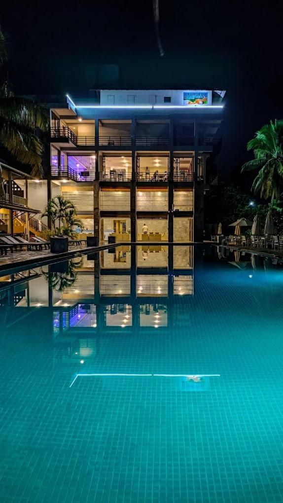 Paradise Beach Club Mirissa Luaran gambar