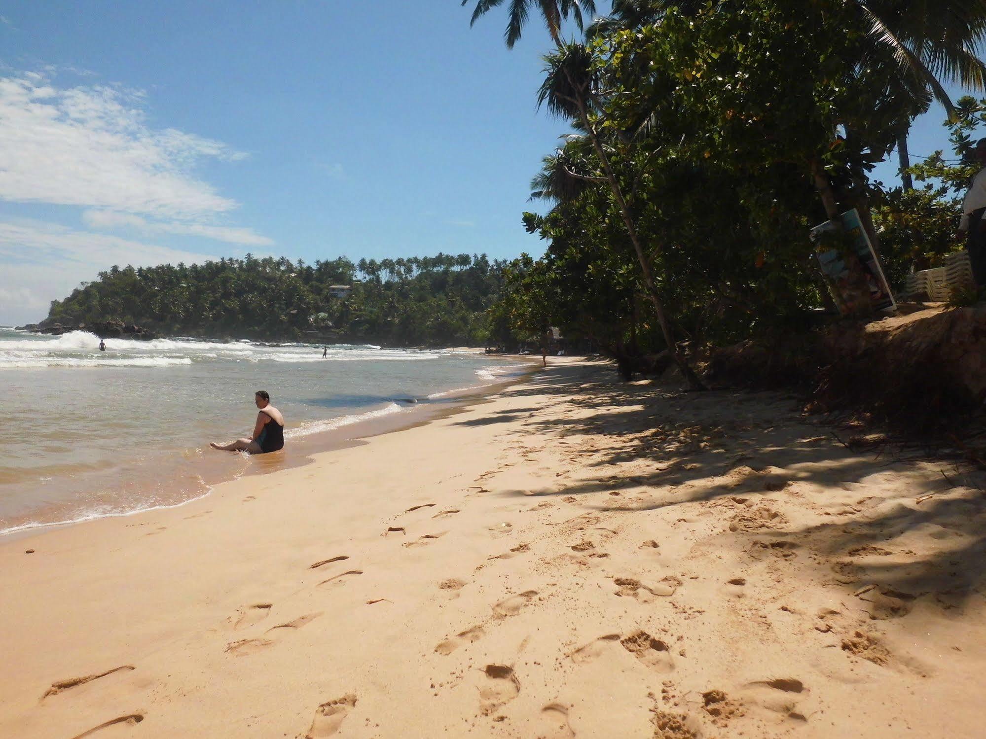 Paradise Beach Club Mirissa Luaran gambar